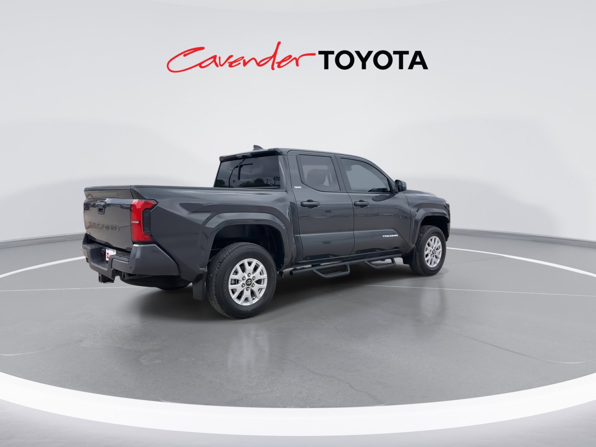 2024 Toyota Tacoma SR5 - Photo 8