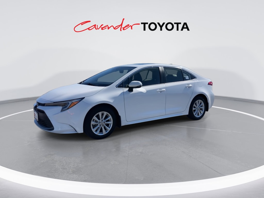 2025 Toyota Corolla Hybrid XLE photo 4