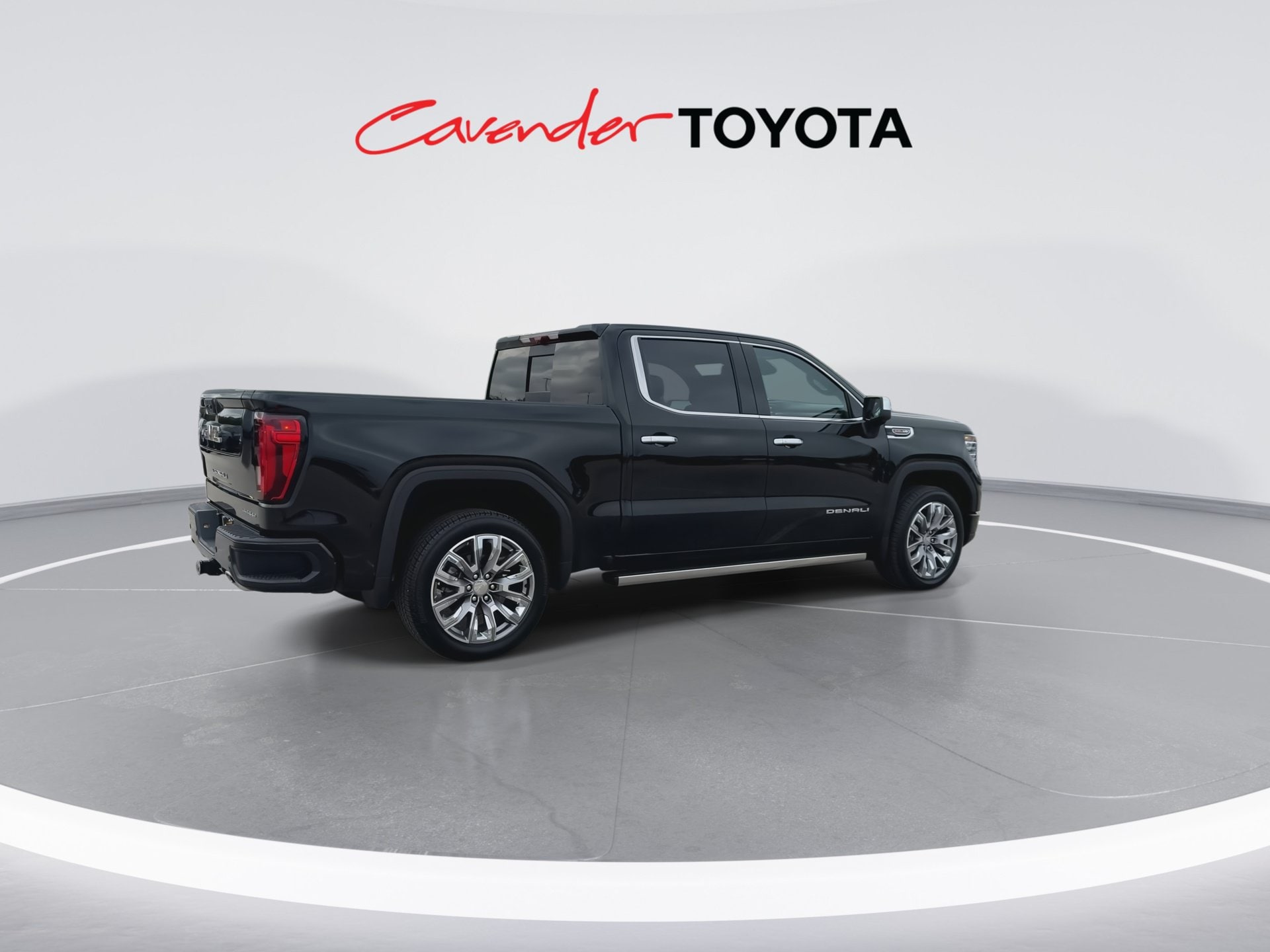 2026 GMC Sierra 1500 Denali - Photo 8