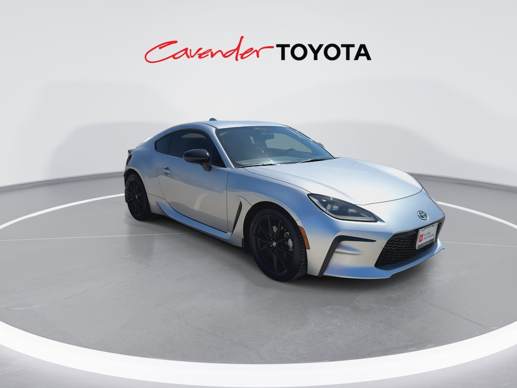 2024 Toyota GR86 Premium photo 3