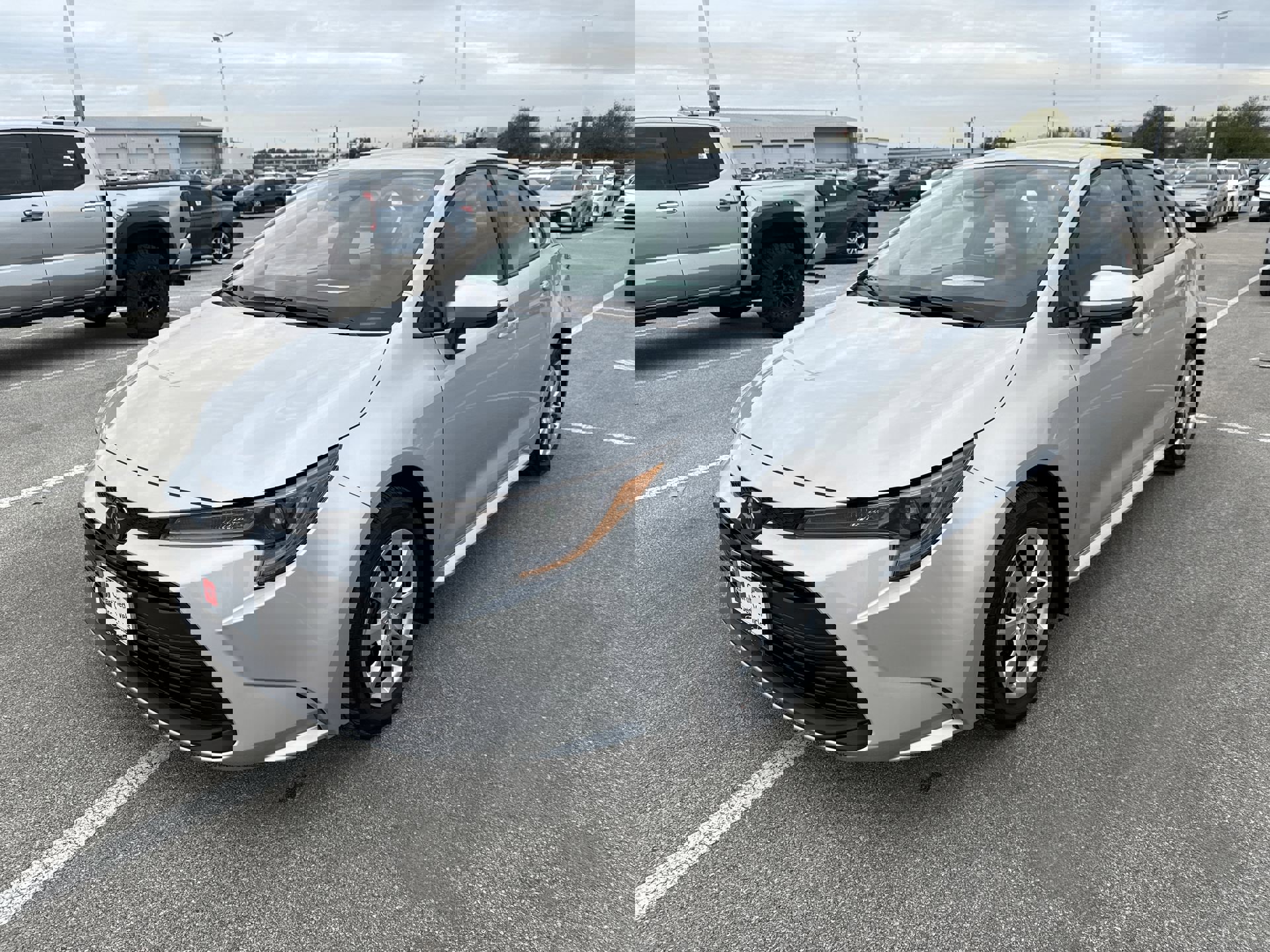 2026 Toyota Corolla LE's photo