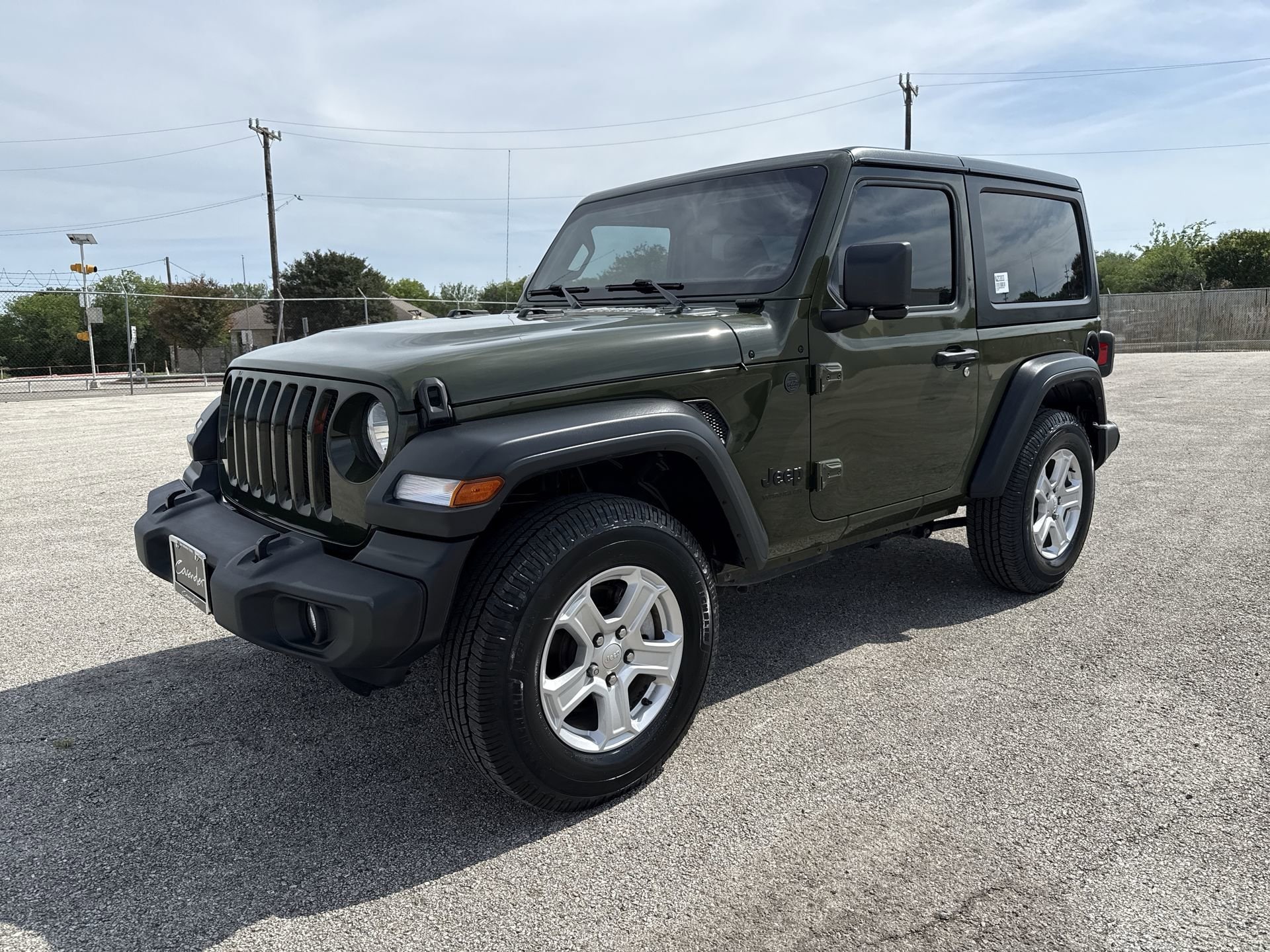 2022 Jeep Wrangler Sport S's photo