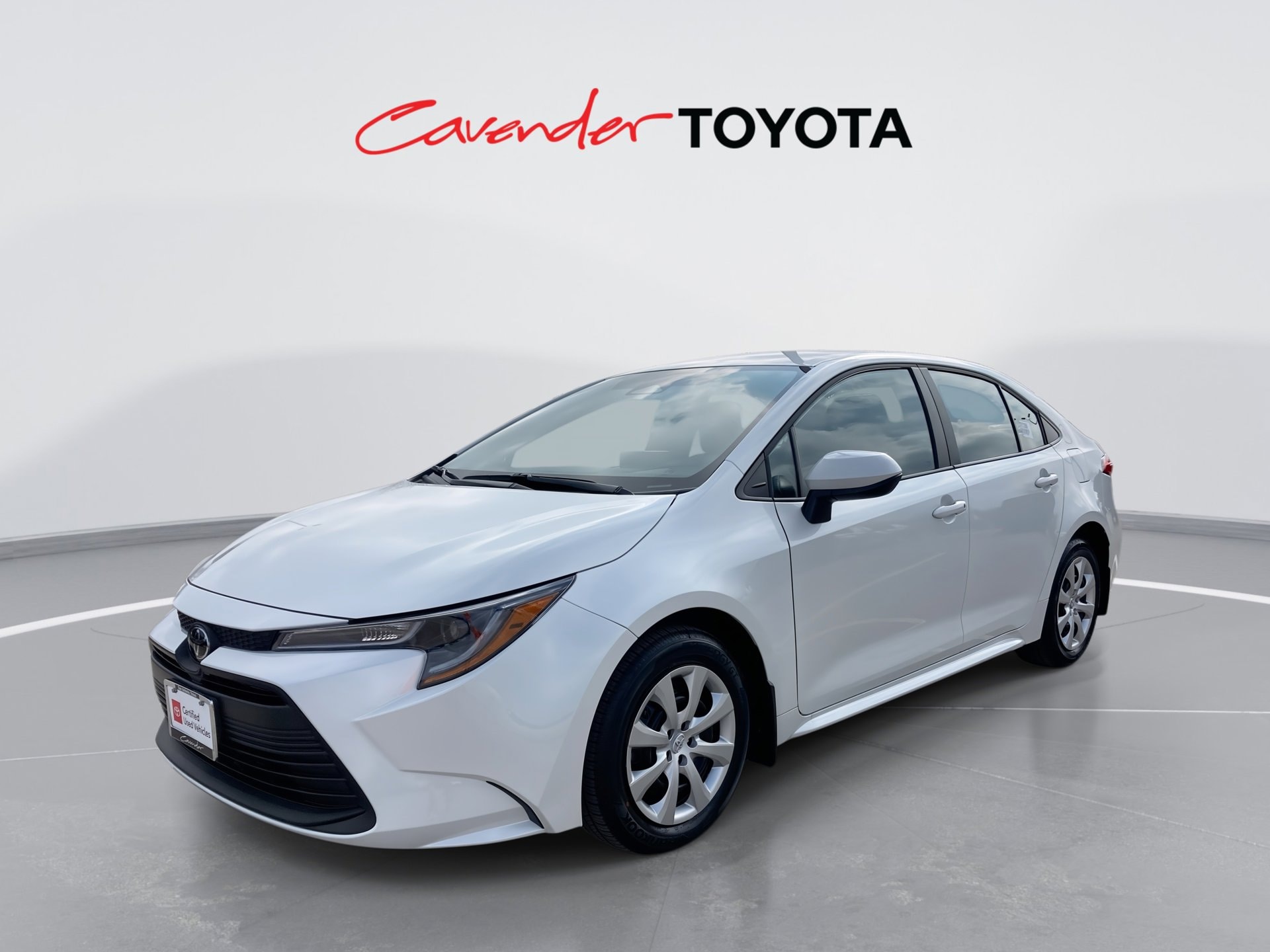 2026 Toyota Corolla LE's photo