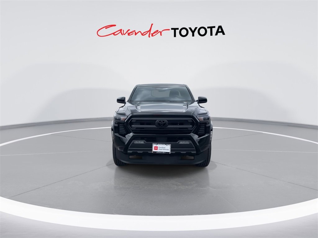 2025 Toyota Tacoma SR5 photo 3