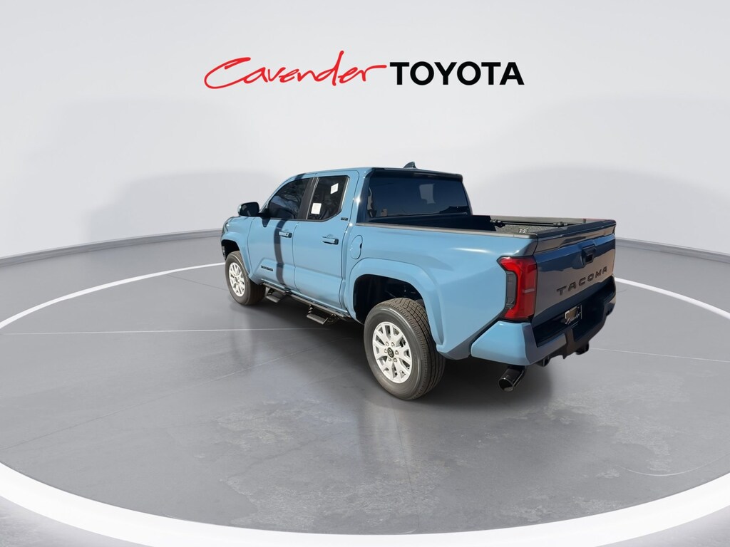2026 Toyota Tacoma SR5 photo 4