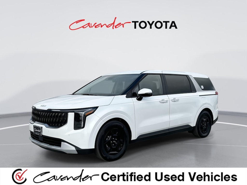 Used 2026 Kia Carnival LXS Van Passenger Van