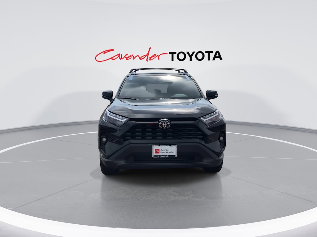 2025 Toyota RAV4 XLE Premium photo 2