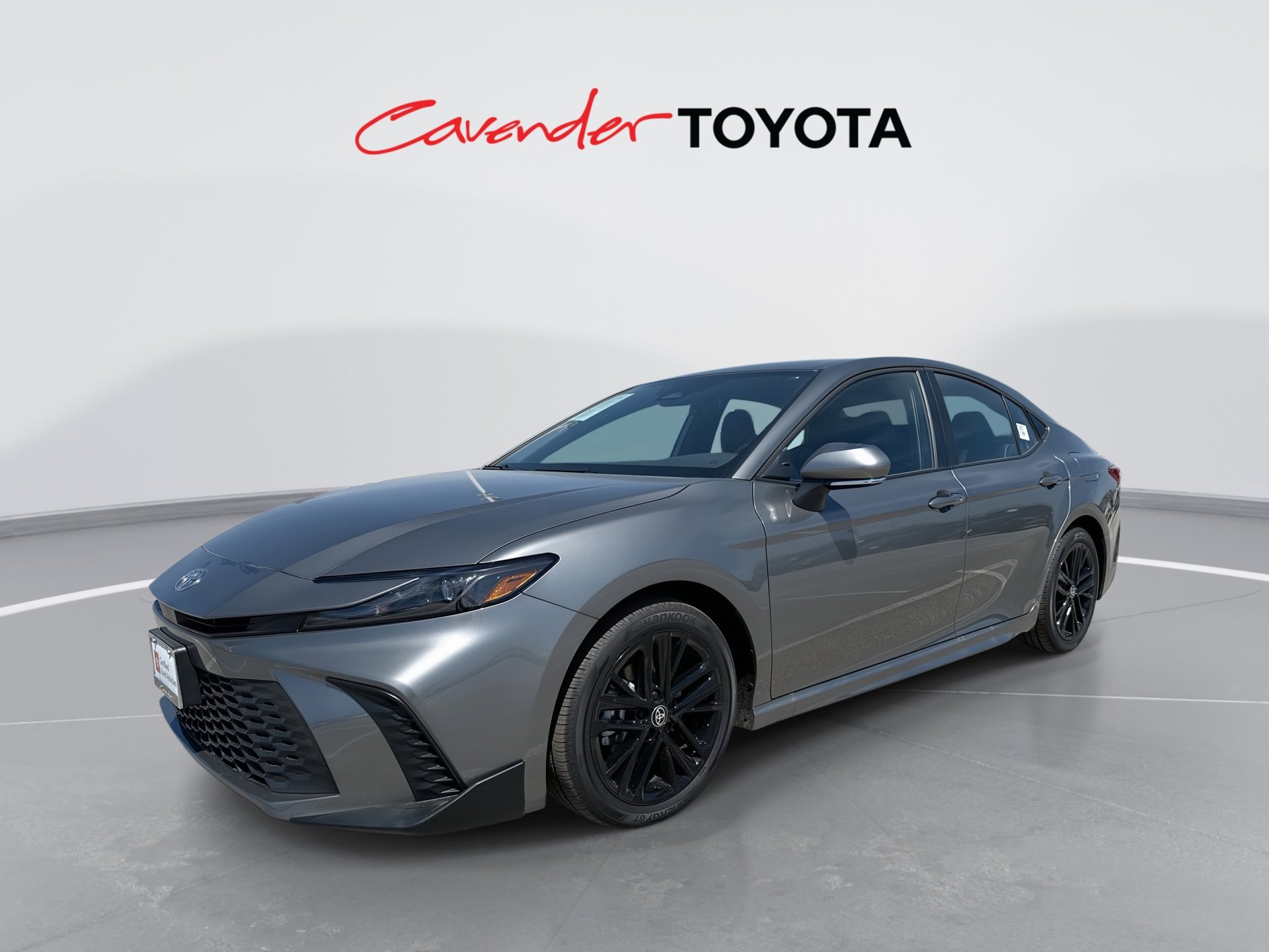 2026 Toyota Camry SE FWD