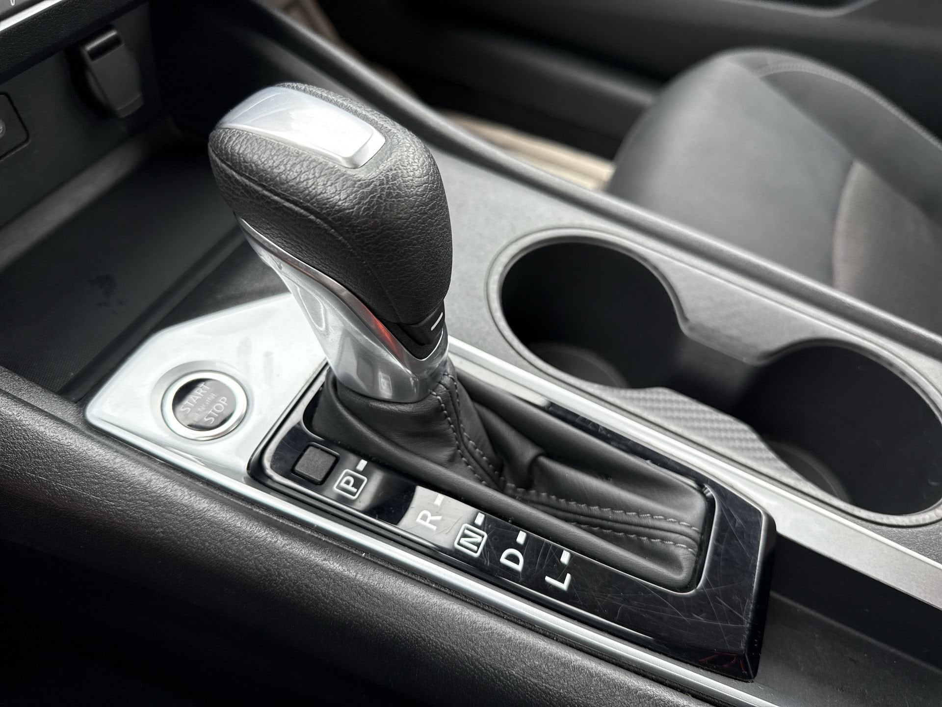 2025 Nissan Altima SV - Photo 21