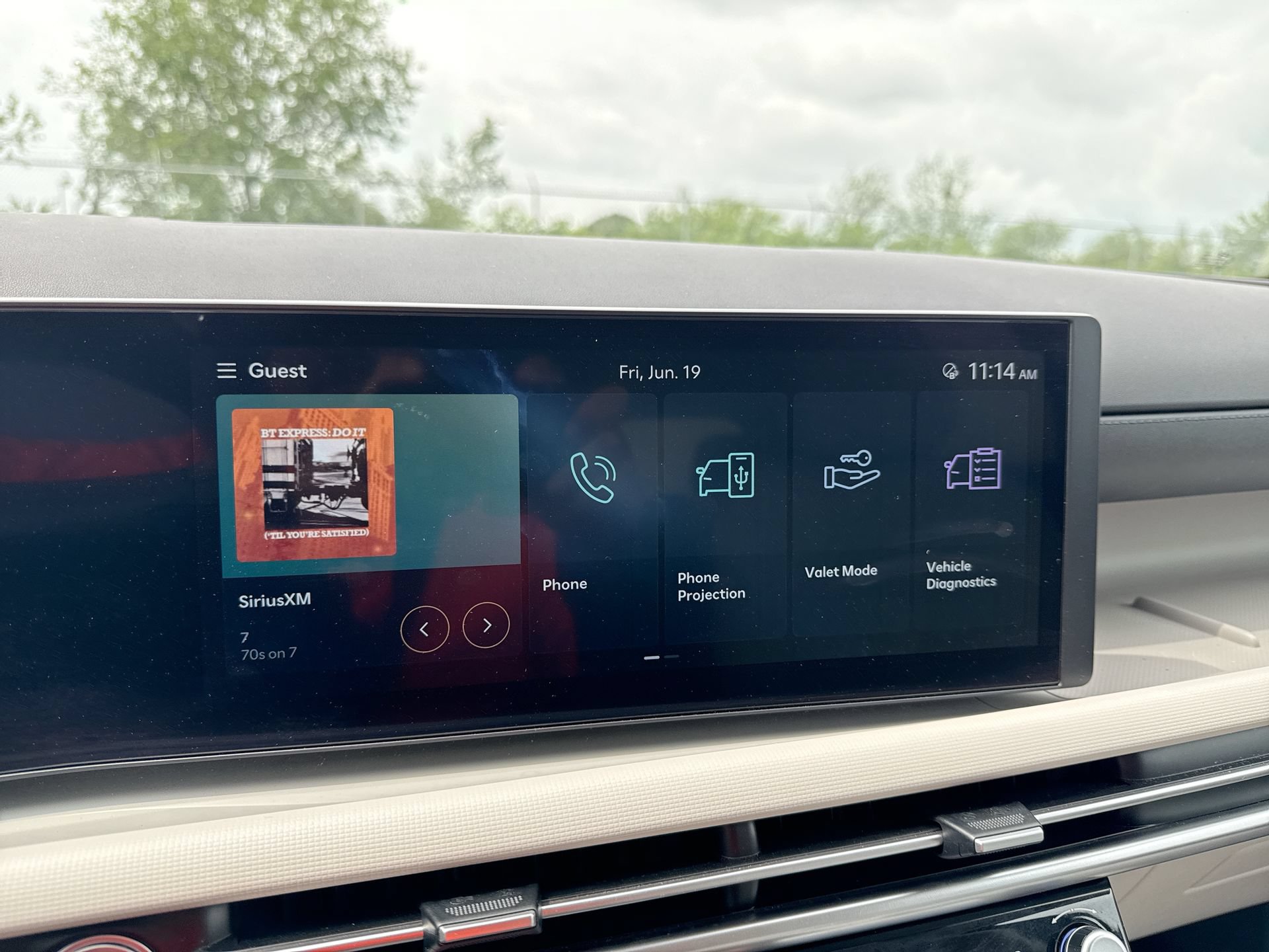 2025 Hyundai Tucson SEL - Photo 12