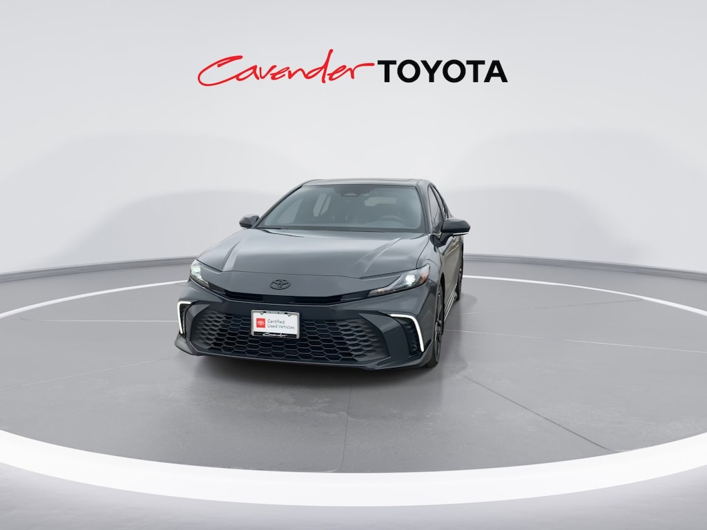2026 Toyota Camry SE photo 3