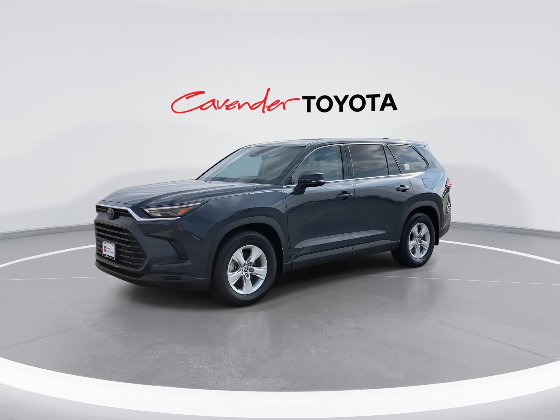 2025 Toyota Grand Highlander LE photo 4