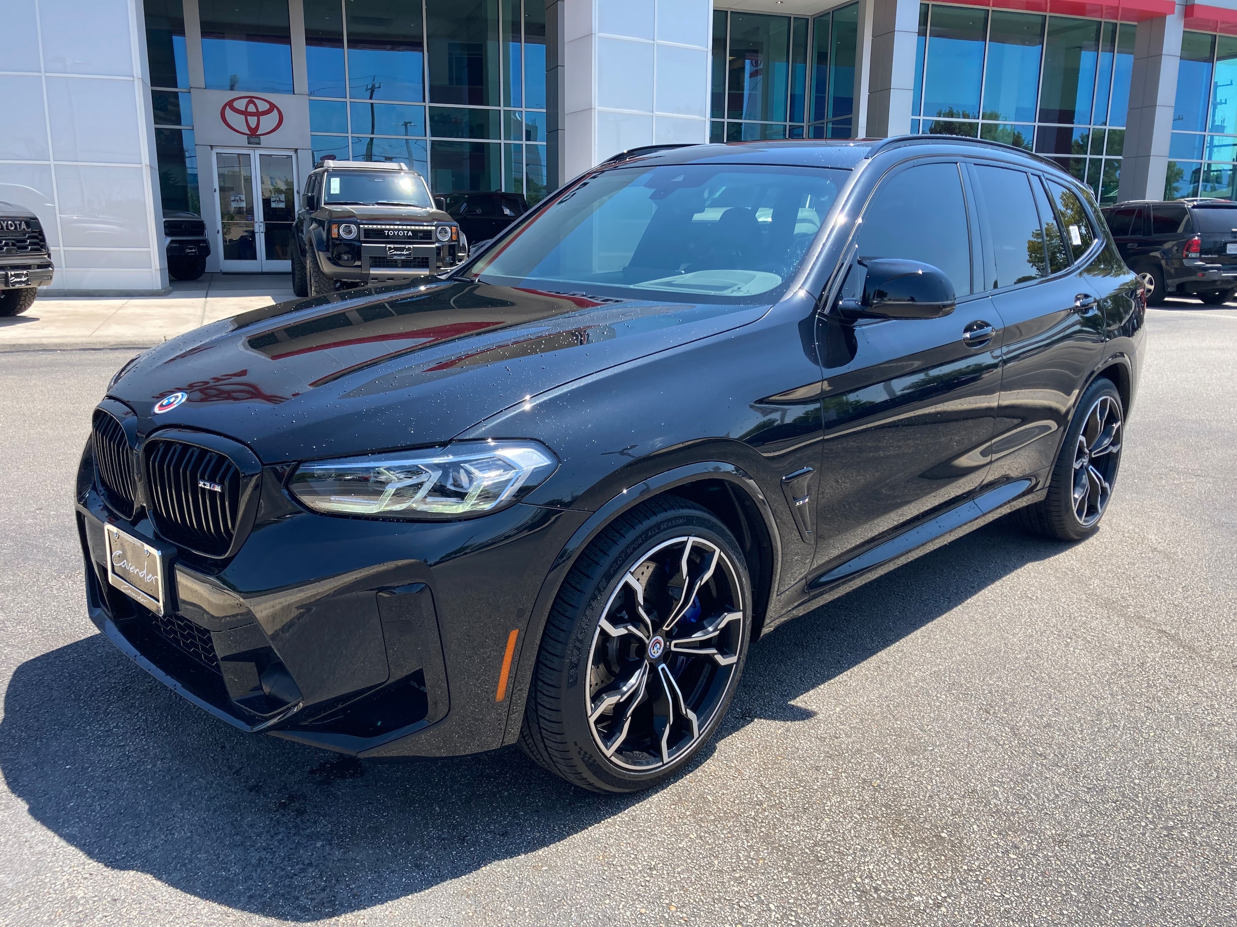 Used 2022 BMW X3 M Base with VIN 5YM13EC00N9M71337 for sale in San Antonio, TX