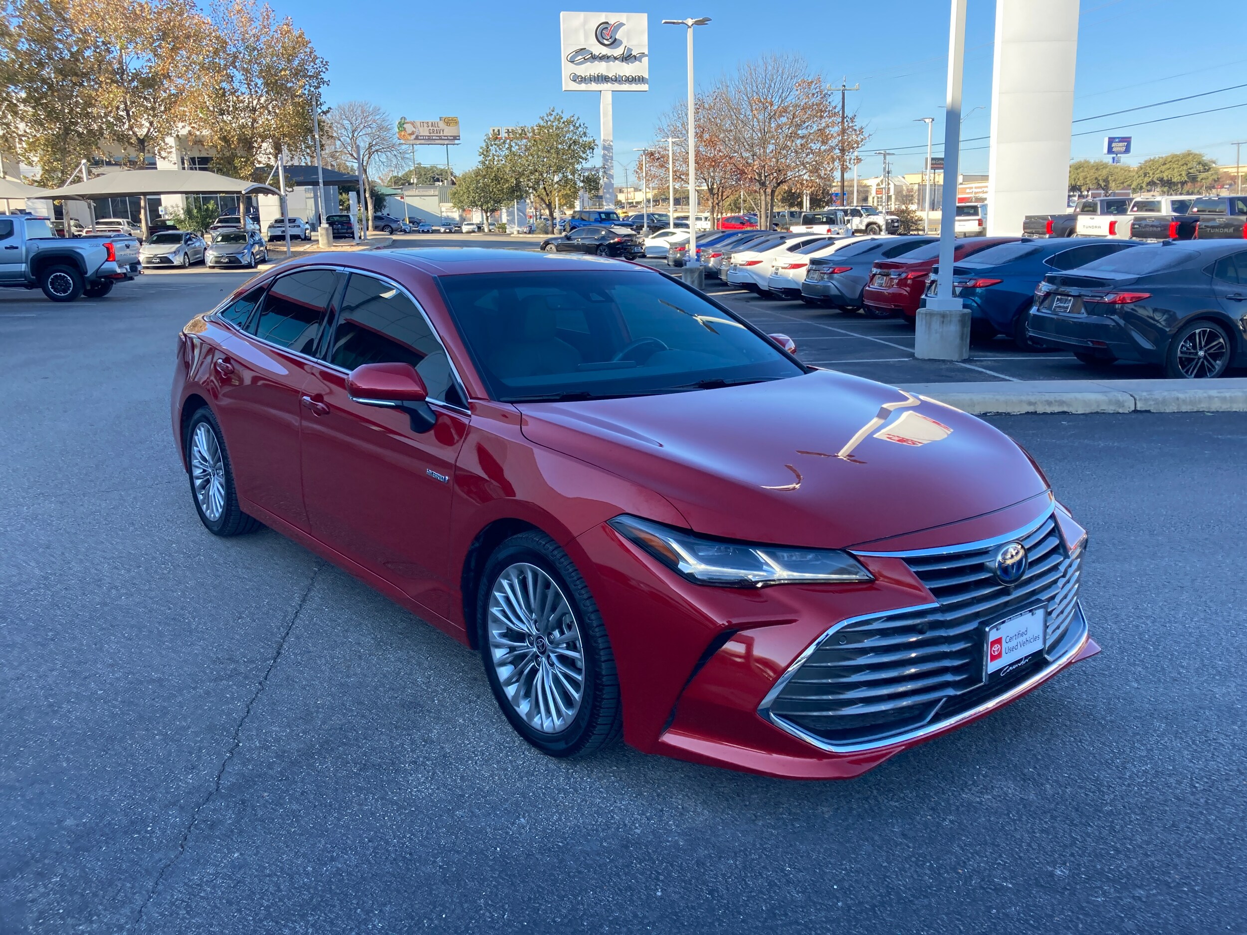 2021 Toyota Avalon Hybrid Limited photo 4