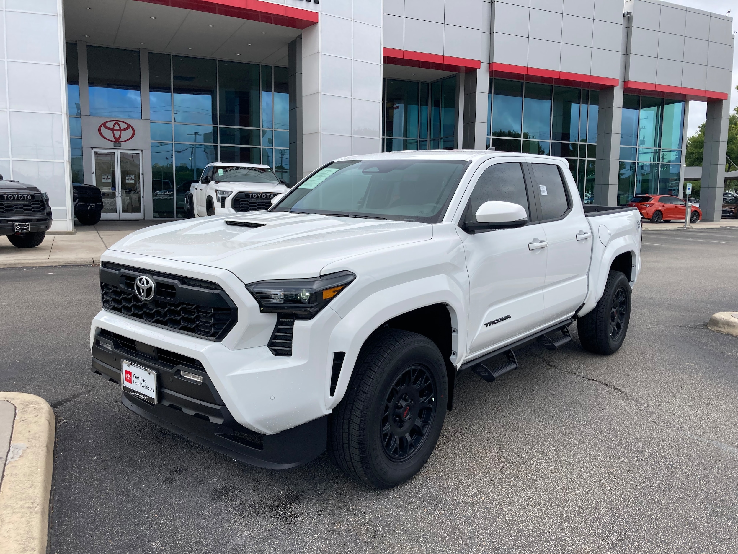 Certified 2024 Toyota Tacoma TRD Sport with VIN 3TMLB5JN3RM032370 for sale in San Antonio, TX