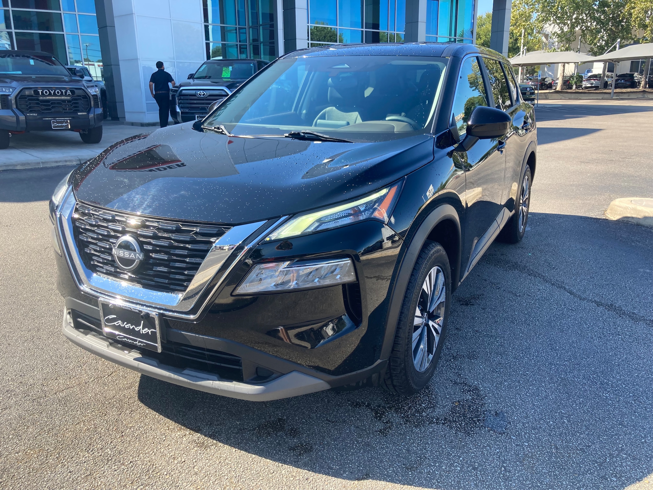 Used 2023 Nissan Rogue SV with VIN 5N1BT3BA2PC780188 for sale in San Antonio, TX