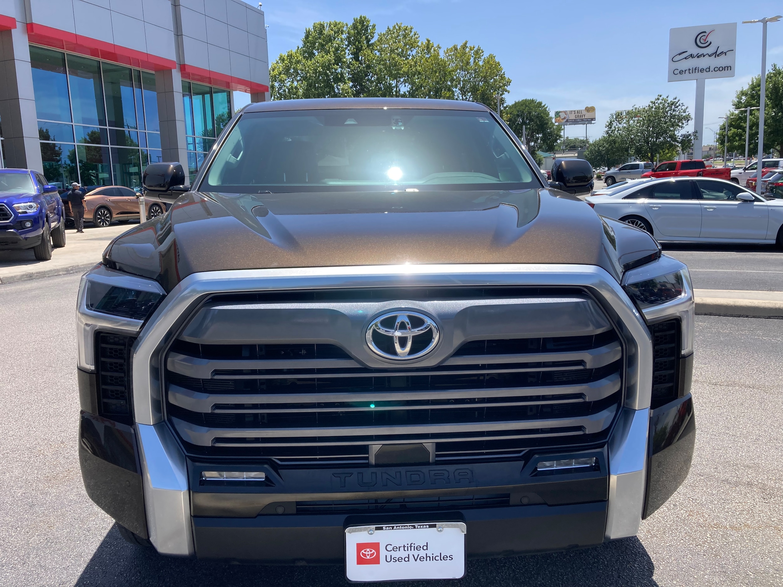 Used 2023 Toyota Tundra Limited with VIN 5TFJA5DB4PX074713 for sale in San Antonio, TX