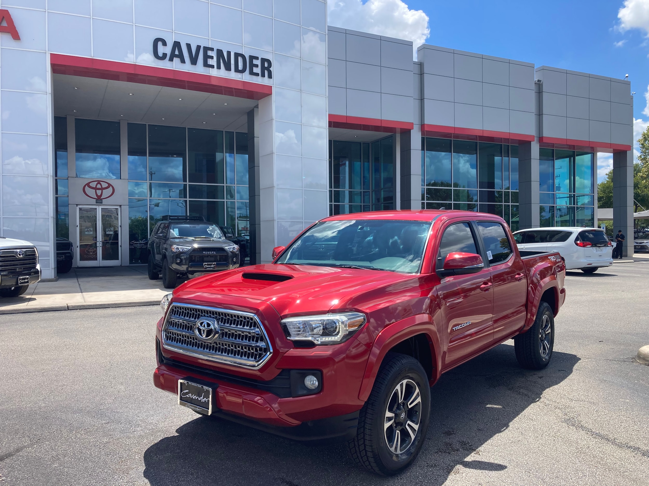 Used 2017 Toyota Tacoma TRD Sport with VIN 5TFCZ5AN2HX103188 for sale in San Antonio, TX