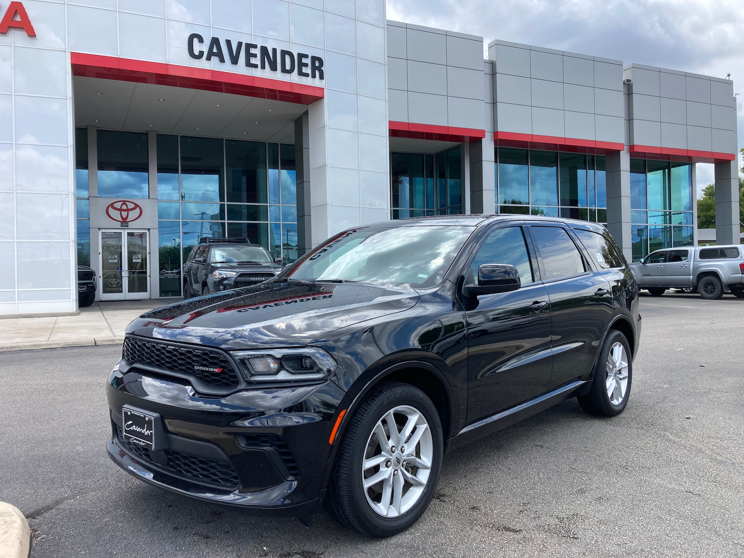 Used 2023 Dodge Durango GT with VIN 1C4RDHDG5PC555469 for sale in San Antonio, TX