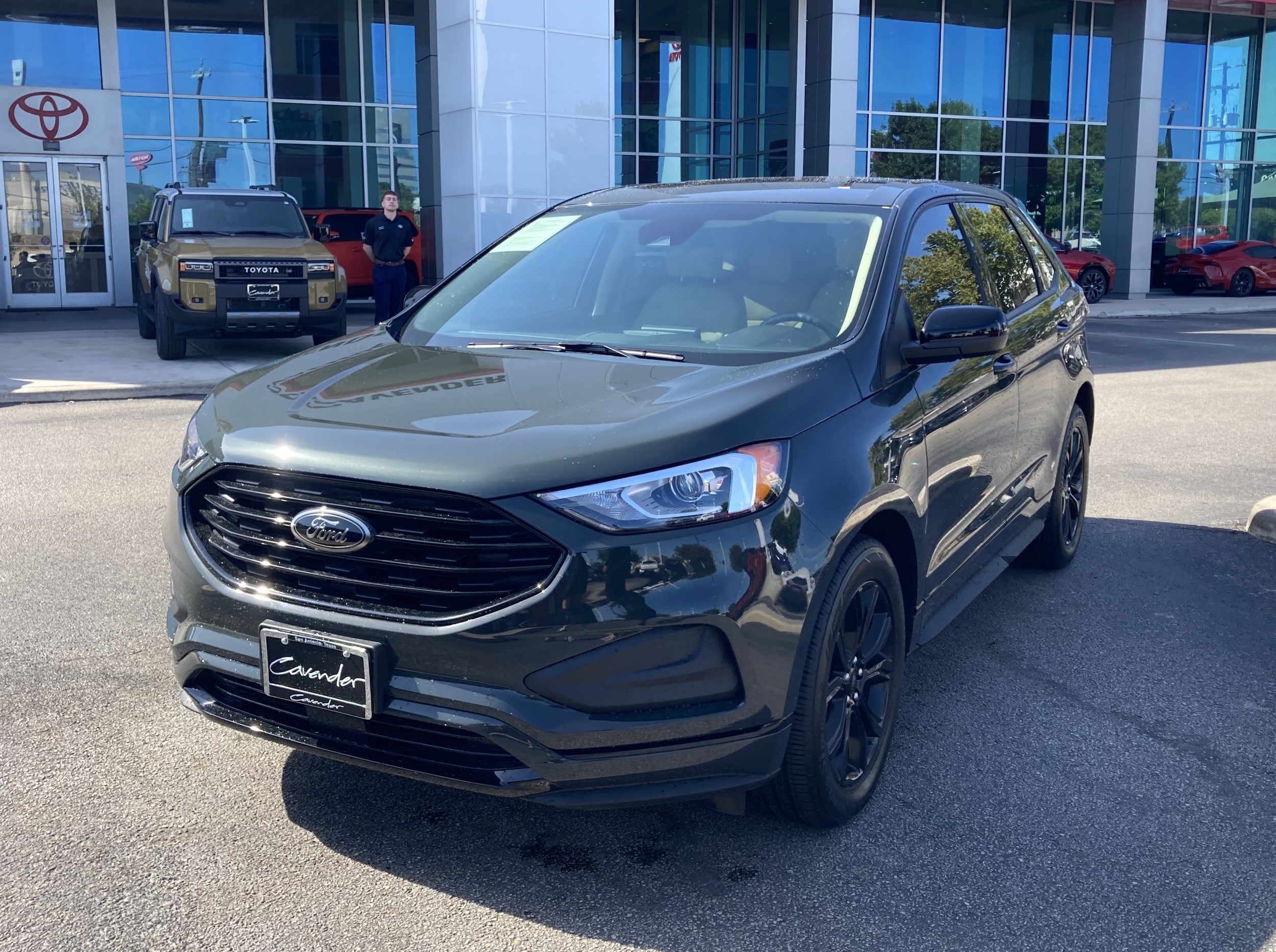 Used 2023 Ford Edge SE with VIN 2FMPK4G98PBA12972 for sale in San Antonio, TX