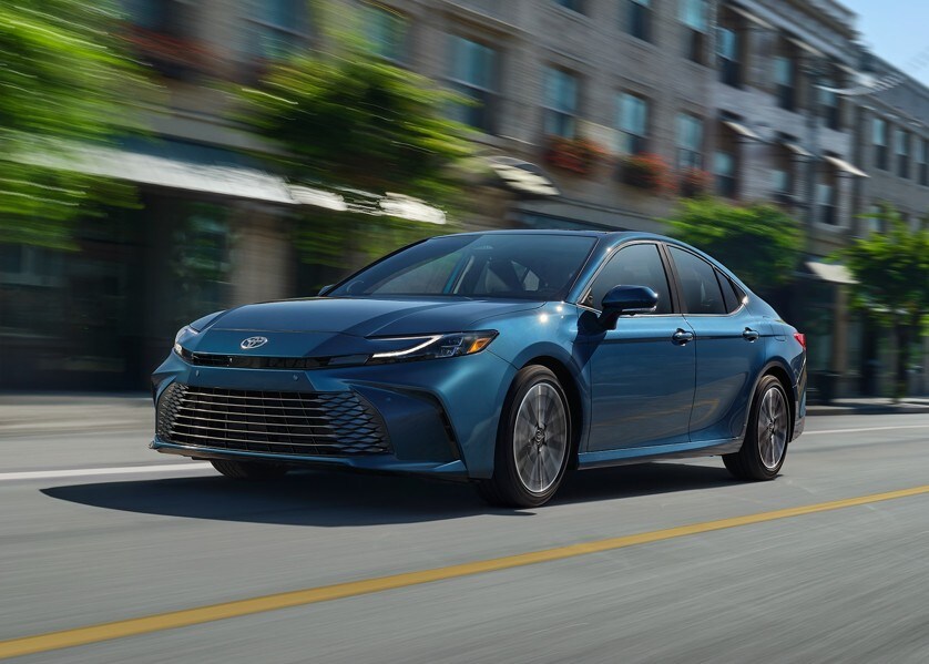 2025-Toyota-Camry-XLE-Sedan-L01d.jpg