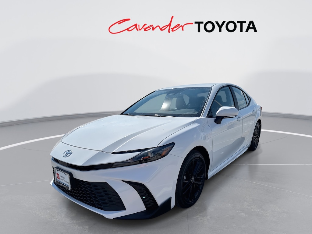 2025 Toyota Camry SE photo 2
