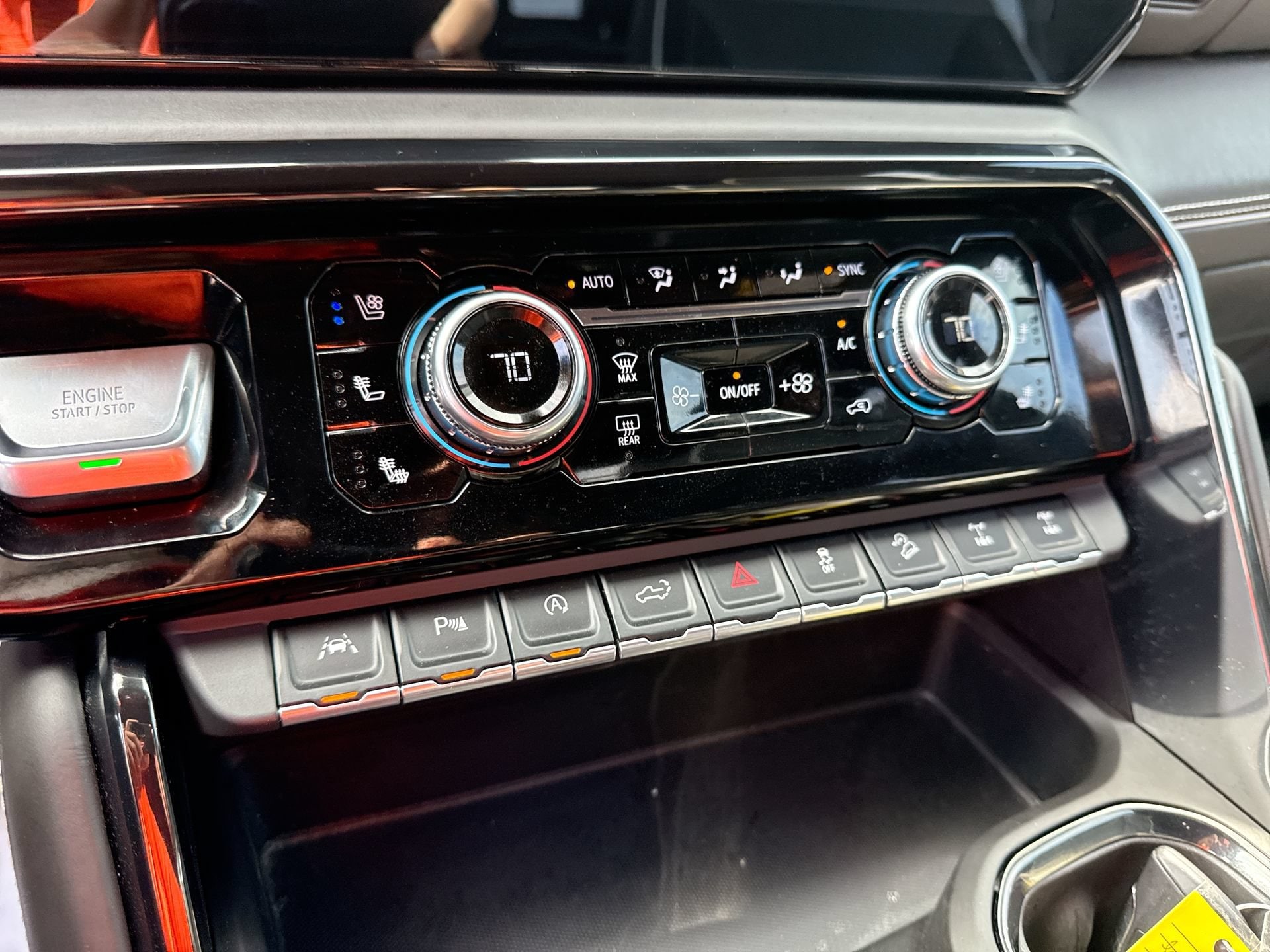 2024 GMC Sierra 1500 AT4X - Photo 17