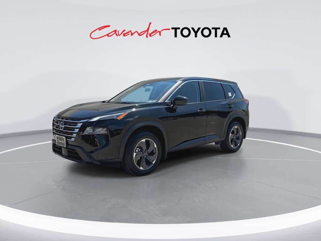 2025 Nissan Rogue SV photo 4