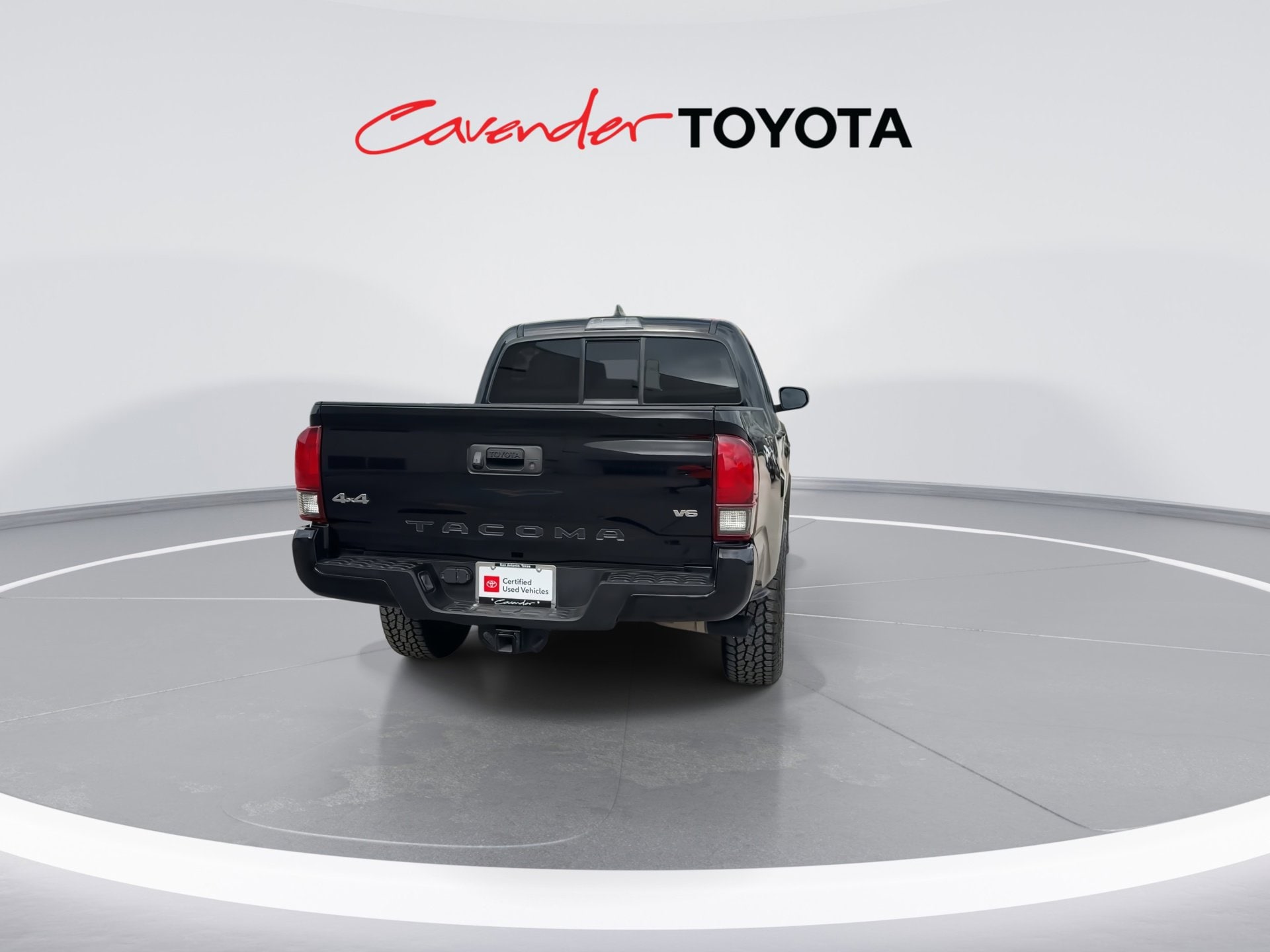 View vehicle photo 7