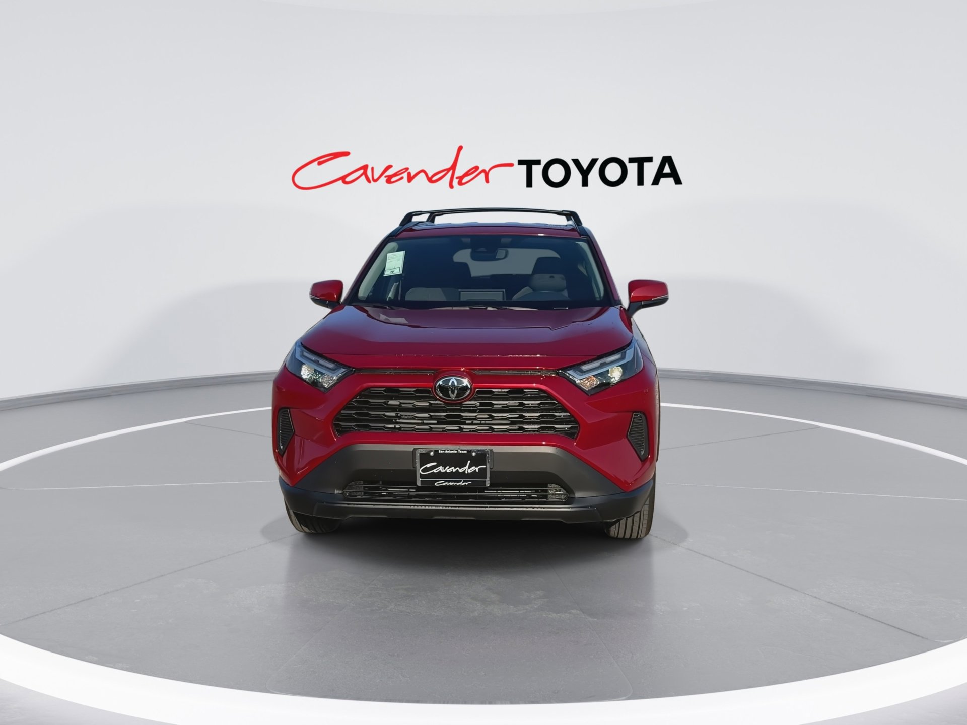 2025 Toyota RAV4 XLE photo 3