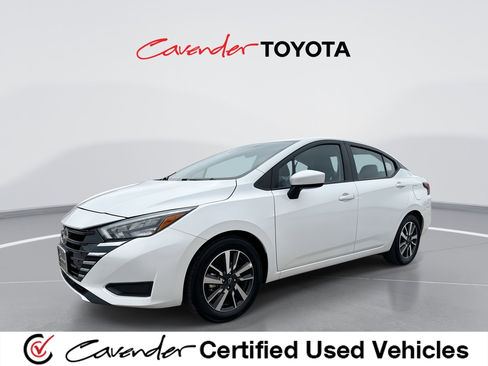 2025 Nissan Versa 1.6 SV CVT's photo