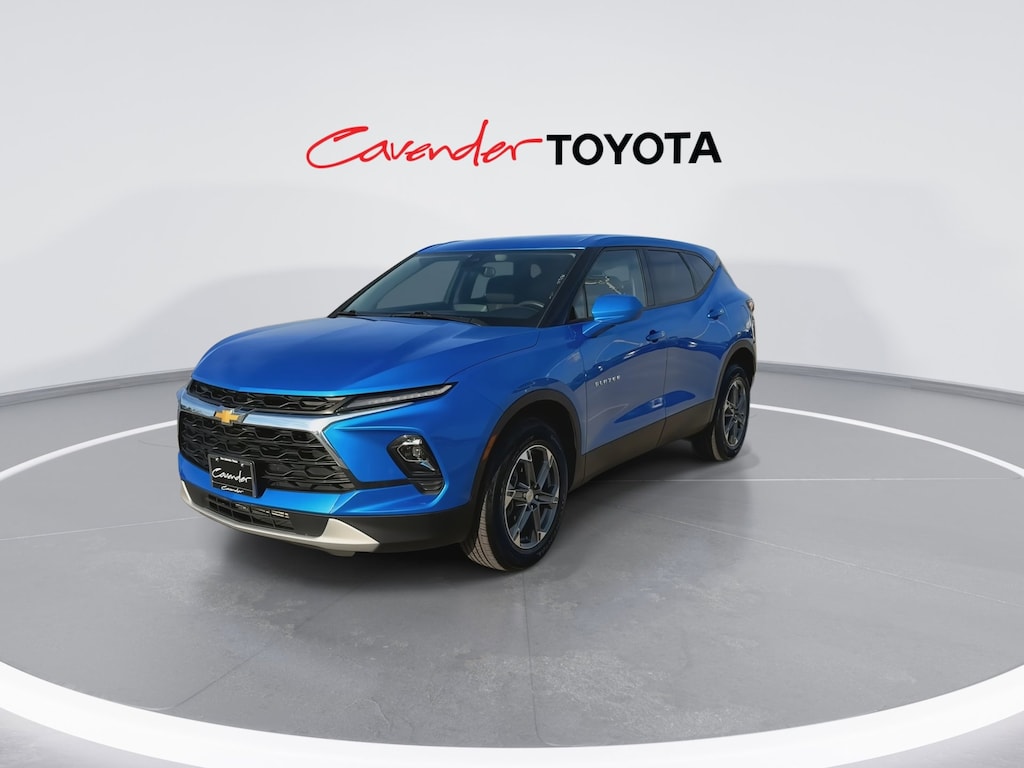 Used 2025 Chevrolet Blazer LT SUV