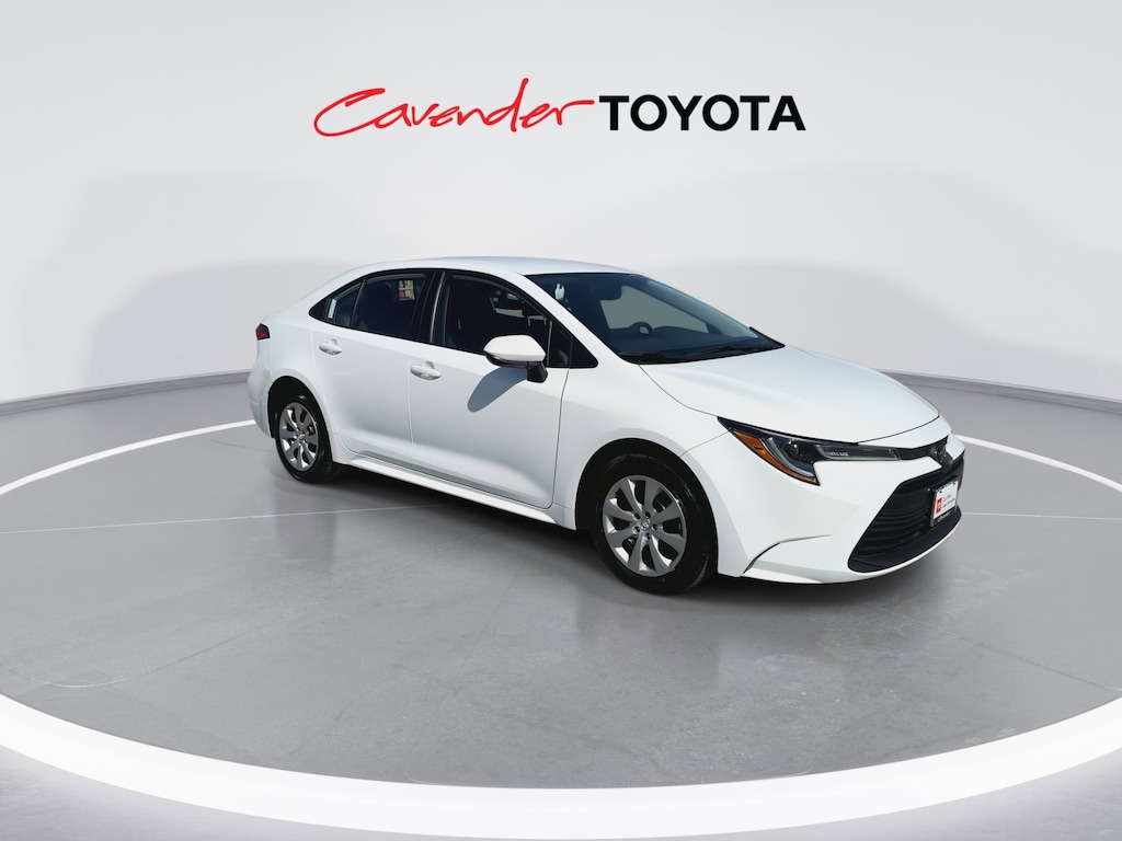 Used 2025 Toyota Corolla LE Sedan