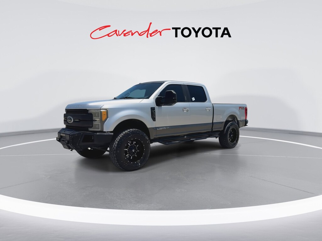 Used 2017 Ford F-250 Lariat Ultimate FX4 Off Road Truck Crew Cab