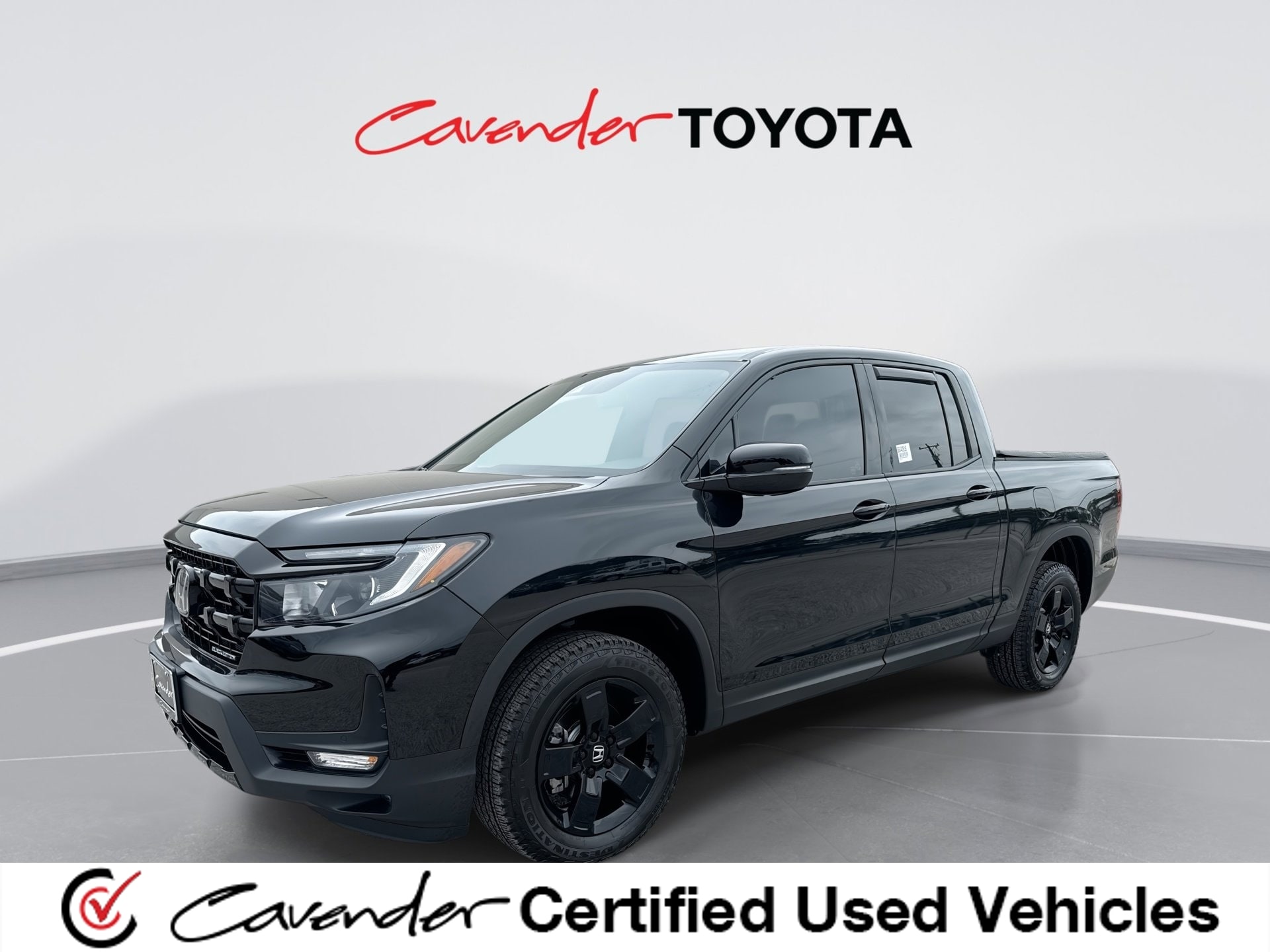 2025 Honda Ridgeline Black Edition's photo