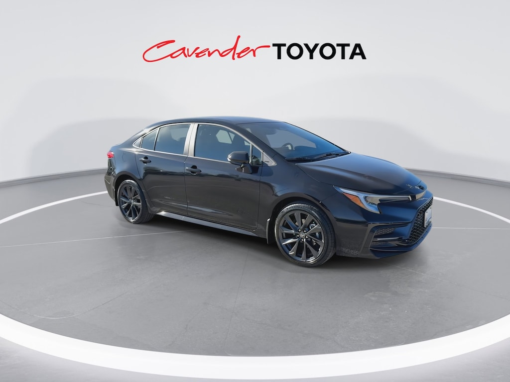 2026 Toyota Corolla SE photo 2