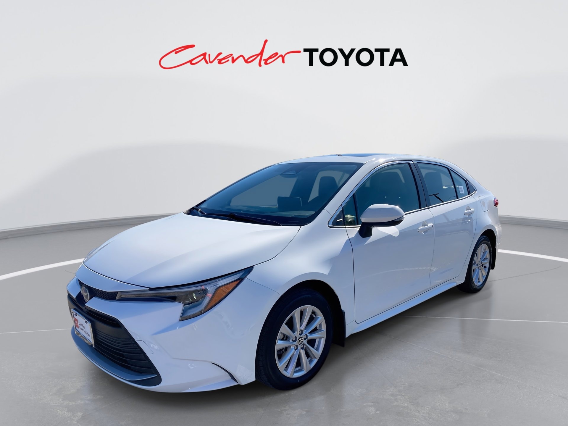 2025 Toyota Corolla XLE's photo