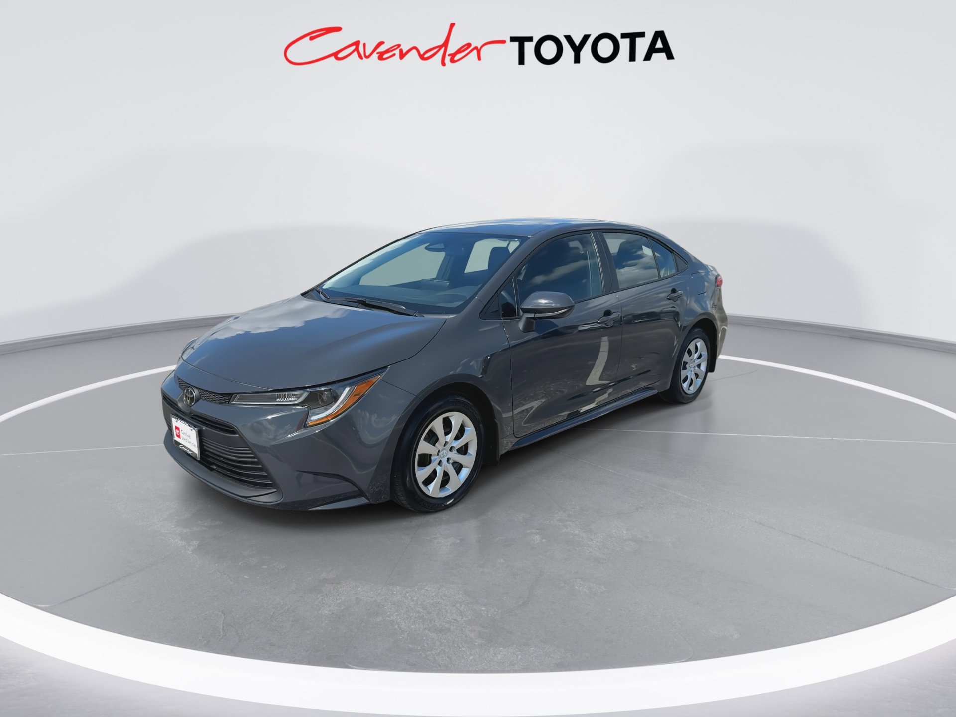 2025 Toyota Corolla LE photo 4