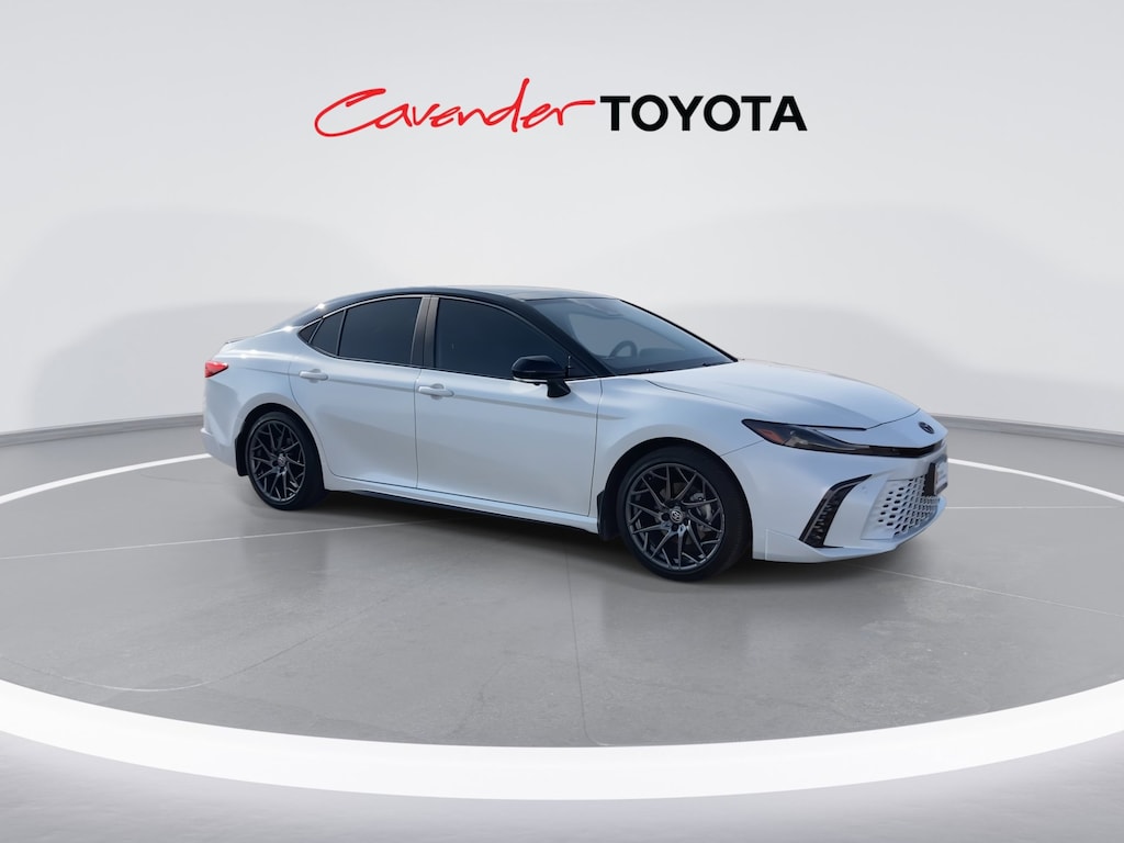 2025 Toyota Camry XSE photo 2