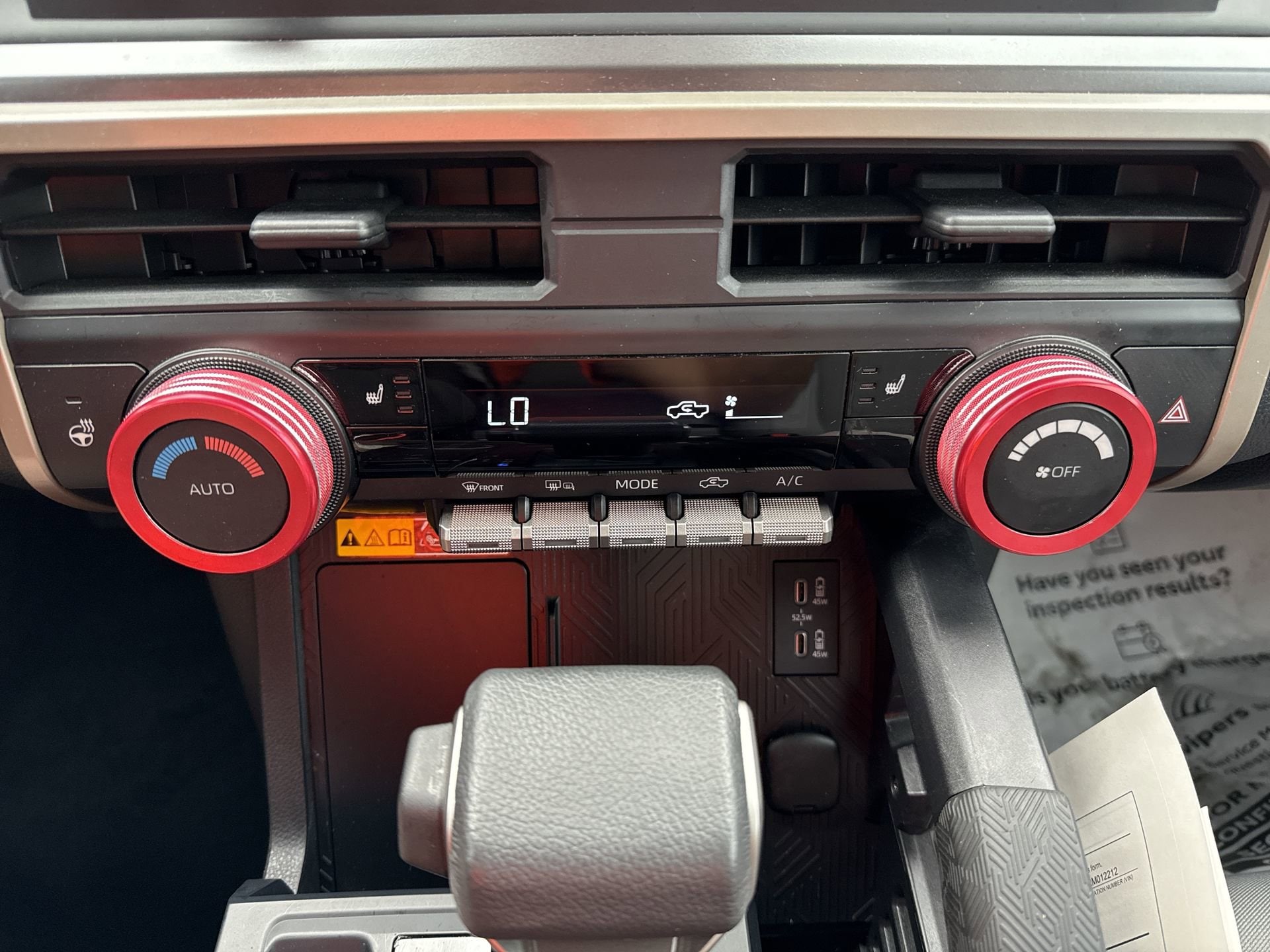 2024 Toyota Tacoma SR5 - Photo 16