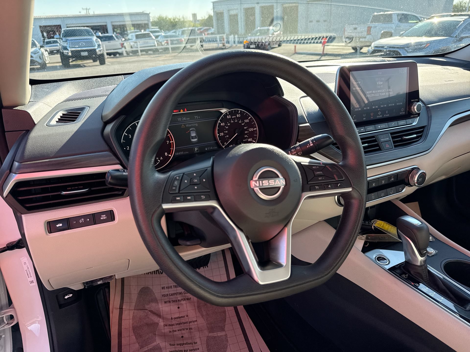 2025 Nissan Altima SV - Photo 11
