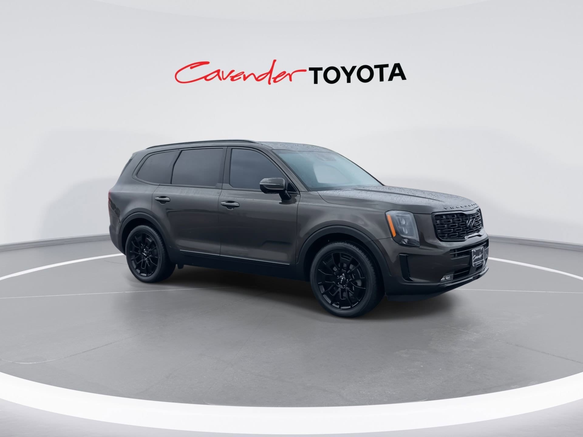 Used 2022 Kia Telluride SX with VIN 5XYP5DHC7NG213129 for sale in San Antonio, TX