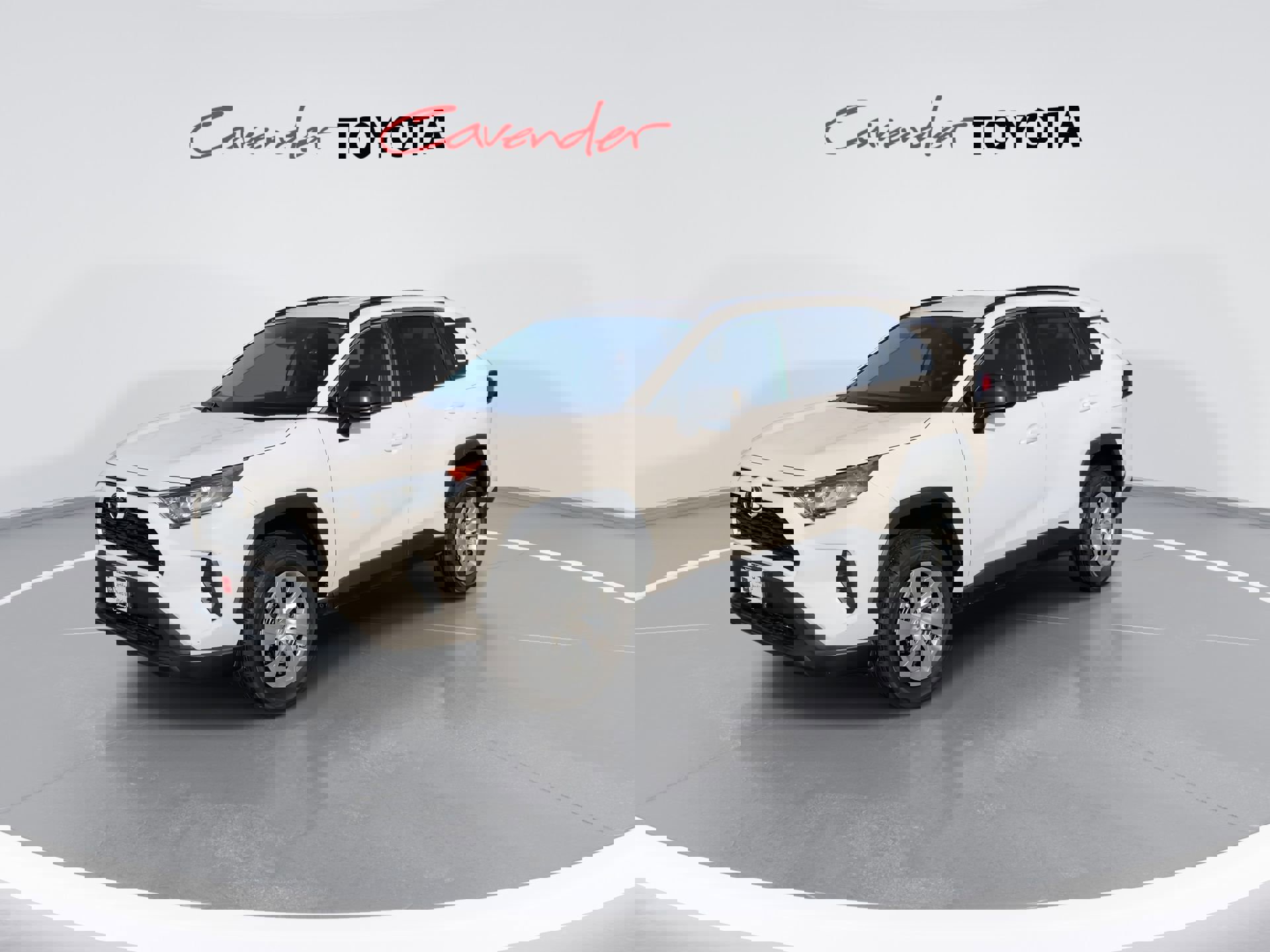 2021 Toyota RAV4 LE photo 4