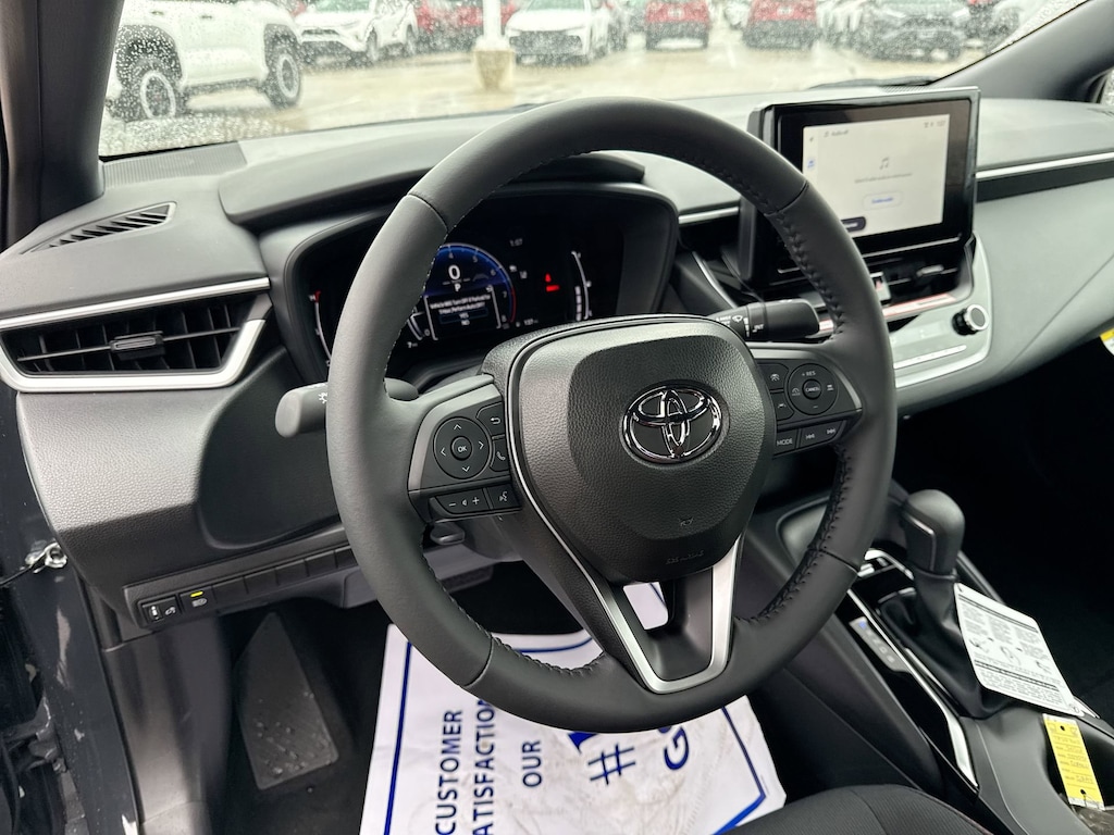 2026 Toyota Corolla SE photo 4