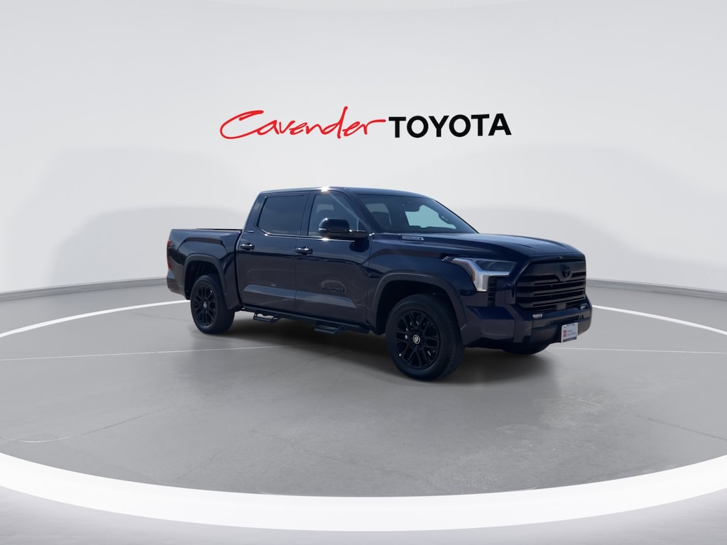 2025 Toyota Tundra Limited photo 2