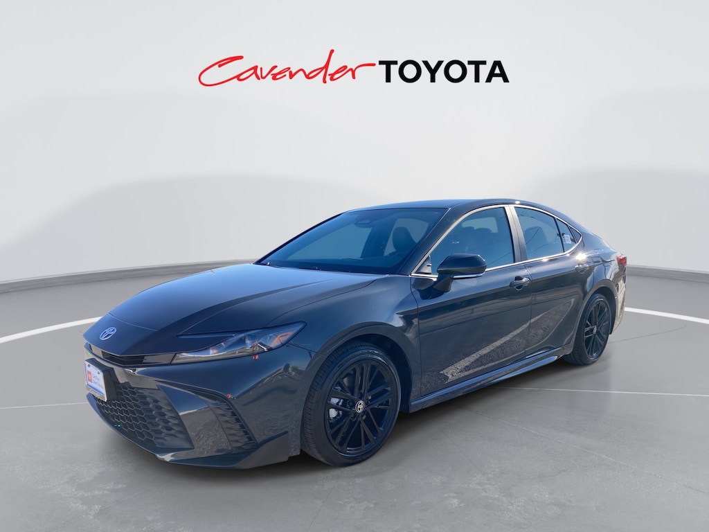2026 Toyota Camry SE photo 2