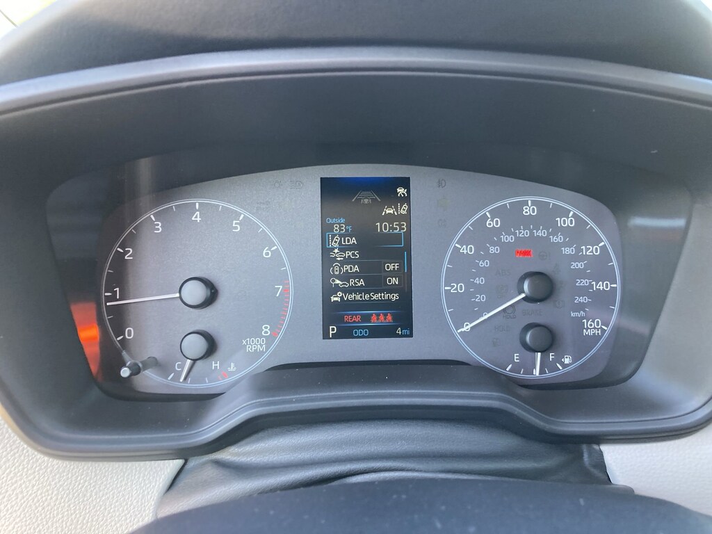 2025 Toyota Corolla LE photo 11