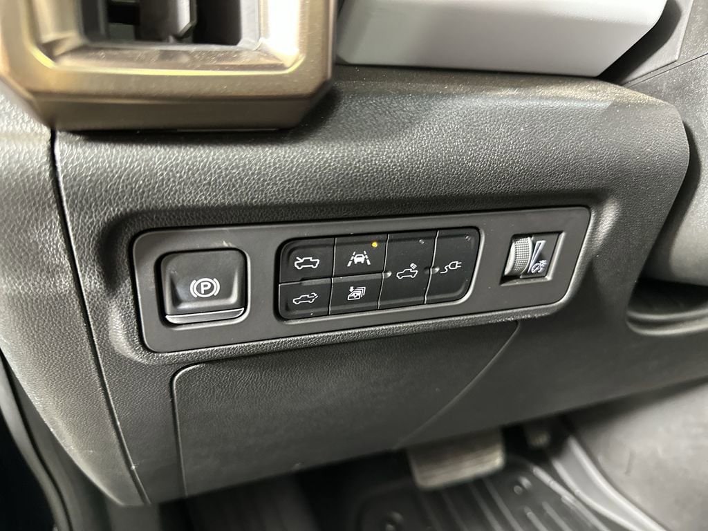 2024 GMC HUMMER EV 2X - Photo 18