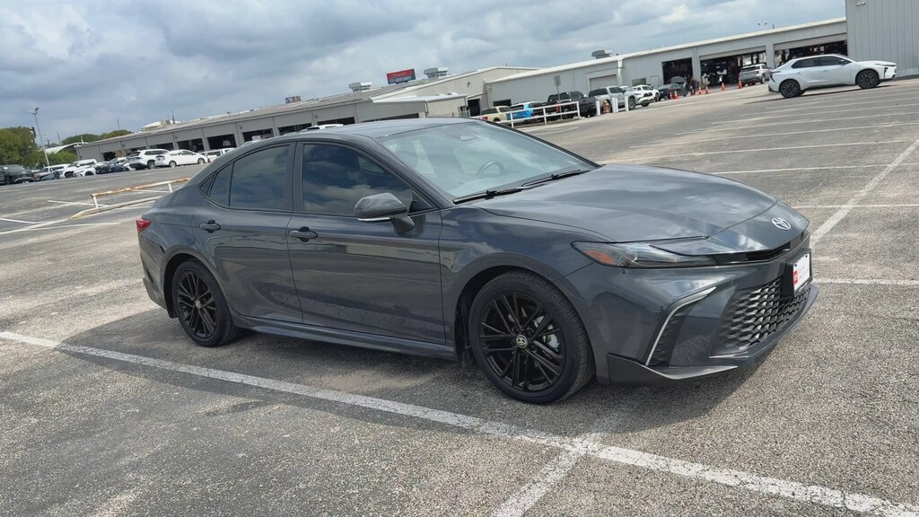 Certified 2025 Toyota Camry SE Convenience Sedan