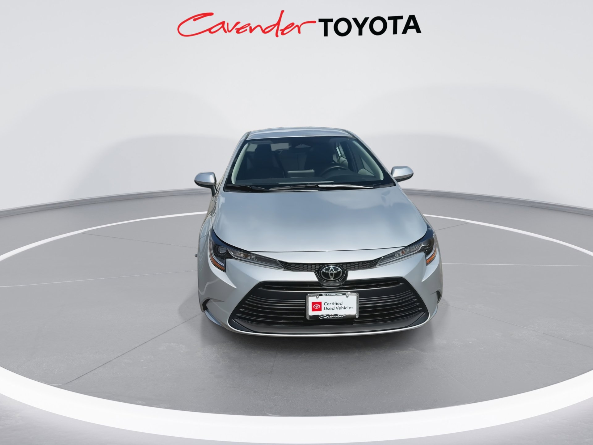 2025 Toyota Corolla LE photo 3